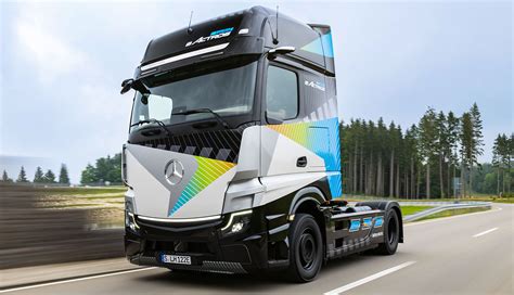 Daimler Truck Introduces EActros LongHaul Electric Long Haul Truck And