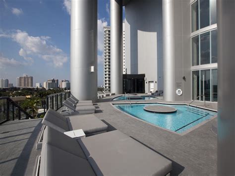 4 Bedroom Penthouse For Sale In Sunny Isles Miami Usa