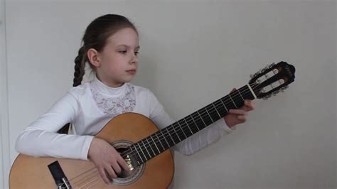 Испанский танец Гитара Дети играют Girl Playing Guitar Youtube