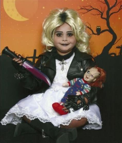 In order to dress like bride of chucky you'll need a wedding dress, leather jacket, bride of chucky wig , leather choker, black boots, black eyeliner, bride of chucky's tattoo and foam bloody knife. DIY Tiffany bride of chucky costume | Holloween | Pinterest | DIY and crafts, Costumes and ...