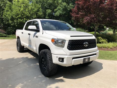 Lets See Those White Tundras Page 5 Toyota Tundra Forum