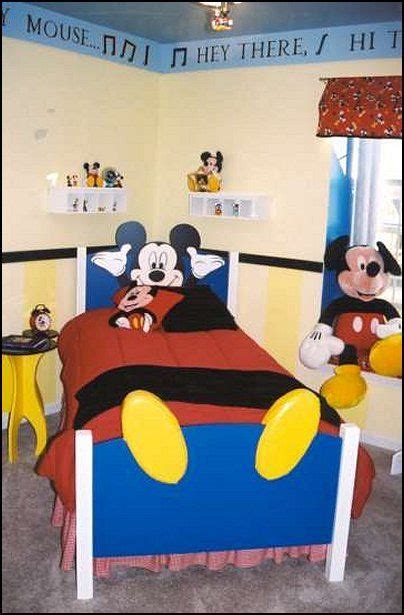 Mickey Mouse Theme Bed Mickey Mouse Theme Bed In 2020 Mickey Mouse