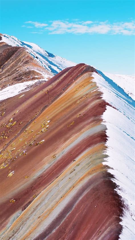 Rainbow Mountain In Peru During The Winter Rainbow Mountain Rainbow