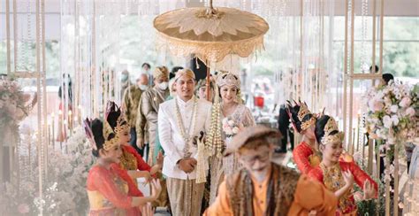 Susunan Acara Ritual Dan Prosesi Pernikahan Adat Sunda Lengkap