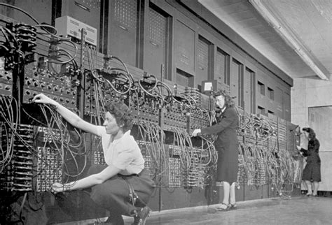 En 1946 Se Presenta En Público El Eniac Electronic Numerical