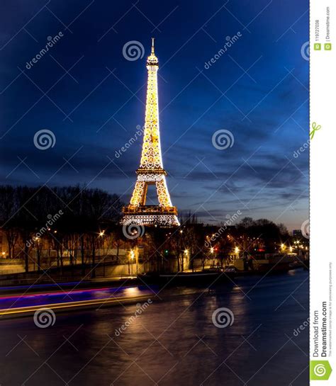 Night Lights Of Eiffel Tower From Bridge Tour Eiffel Paris France