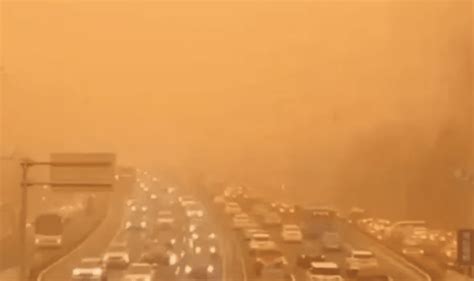 Update China Engulfed By Worst Sandstorm In 10 Years Leaving 6 Dead