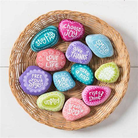Awesome Painted Rock Projects The Plaid Palette Diy Craft Ideas