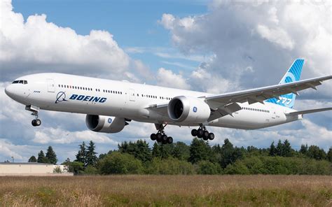 波音777 9高速滑行测试 20233