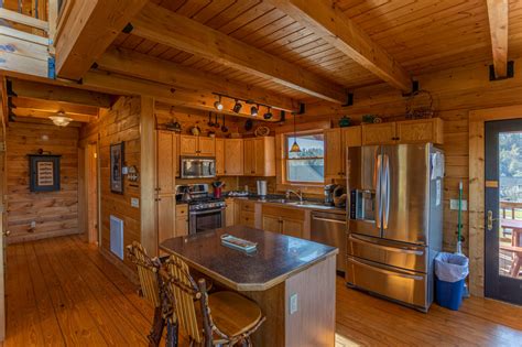 Golf, mountain hiking, biking, canoeing and river rafting are some of the area's main attractions. River Mountain Cabin: Todd 4 Bedroom 4 Full Bathroom Cabin ...