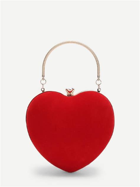 Softjoy ♡ Heart Shaped Clutch Bag W Chain
