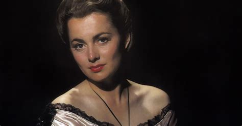 Pictures Of Beautiful Women Actress Olivia De Havilland