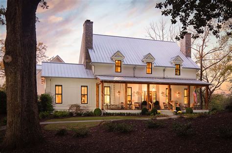 A Delightful Modern Farmhouse With Southern Charm In Georgia Southern