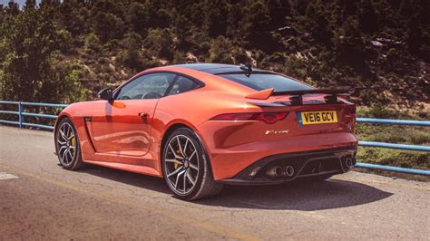 Jaguars F Type Svr Joins The 200 Mph Club In Surprising Comfort Not