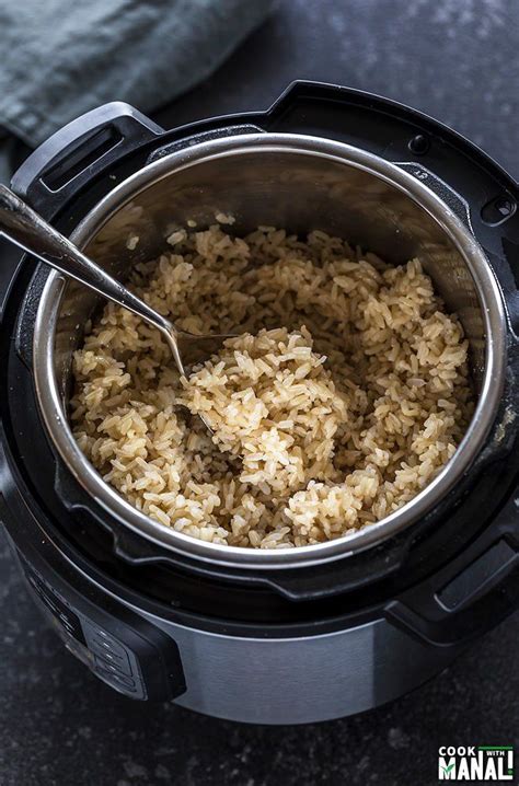 But, on the plus side, bran gives brown rice its nutty taste, an average of seven times the fiber of white rice, and more. Step by step instructions on how to make Brown Rice in the ...