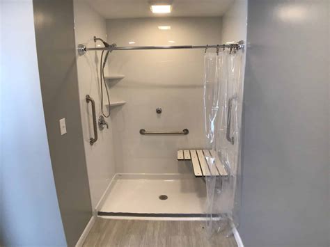 Walk In Showers Handicap Accessible Ada Compliant Bath Renew