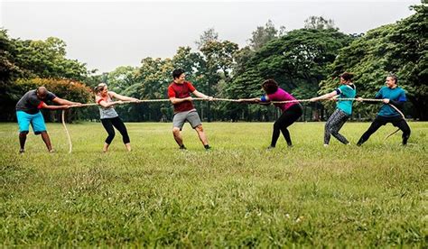 5 Fun Team Building Activities That Your Employees Will Love 2024