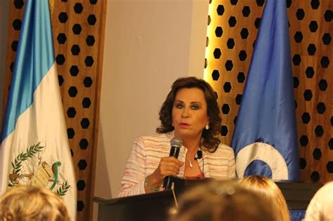 Sandra Torres Habla De Un Gobierno Sin Gastos Superfluos Y Una Política
