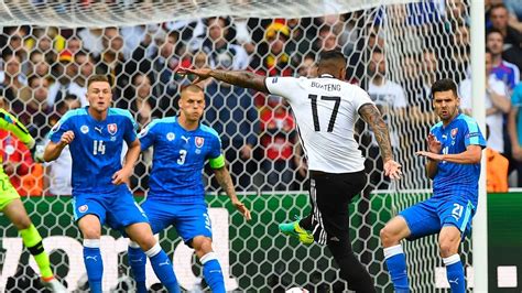 Nach 18 tagen europameisterschaft kennen wir die besten acht teams. EM 2016: Deutschland gegen Slowakei, Achtelfinale ...