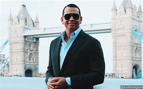 Alex Rodriguez Is Saddened After Having 500k Worth Of Stuff Stolen From His Rental Car