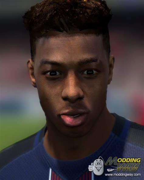 Only played with kimpembe inform and he was too aggressive for me, often too high up in the pitch. Presnel Kimpembe FIFA14 - FIFA 14