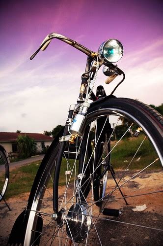 Check spelling or type a new query. vintage bicycles: Basikal tua orang muda