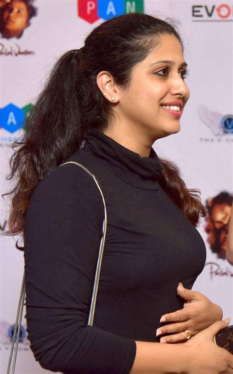 Play renjini jose hit new songs and download renjini jose mp3 songs and music album online on gaana.com. Hot and Sexy Singer Ranjini Jose Photo Gallery