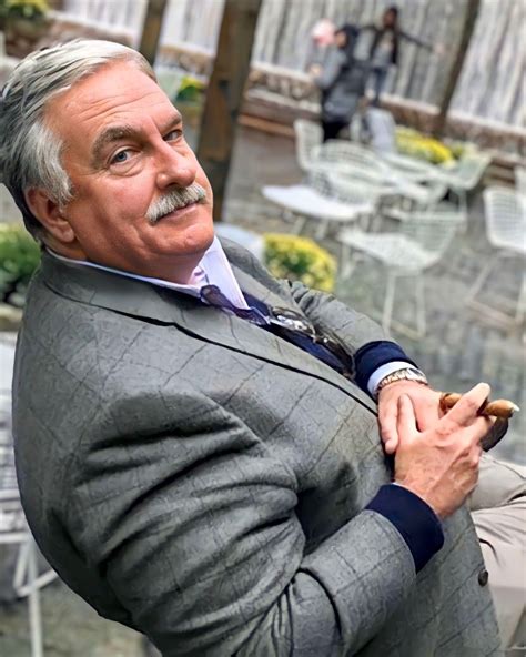 Handsome Older Men Babe Love Mature Men Business Suit Well Dressed Men Moustache Bears