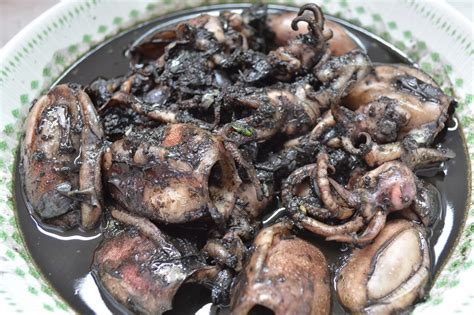 Grind all to a fine paste. I Am Fatin :. *~: Recipe Sotong Masak Hitam / Dakwat ...