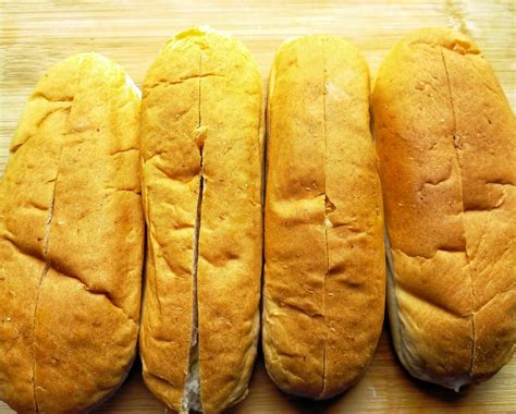 Roti gardenia sosej cheese dibuat dengan cara roti dileperkan dan dilapiskan dengan cheese dan. Roti Sosej Cheese Kukus Sempoi! Sekali Anak Makan, Tak ...