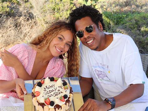 Beyoncé Shares Intimate Photos With Jay Z From 37th Bday Celebration