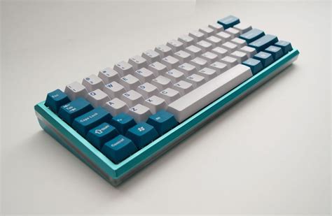The Sentraq 60 Aluminum High Profile Case 60 Keyboard Case Keyboards