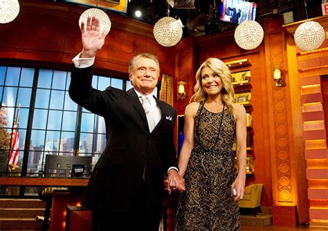 Kelly Ripa Responds To Kathie Lee Ford Dissing Her Book Hollywood Life