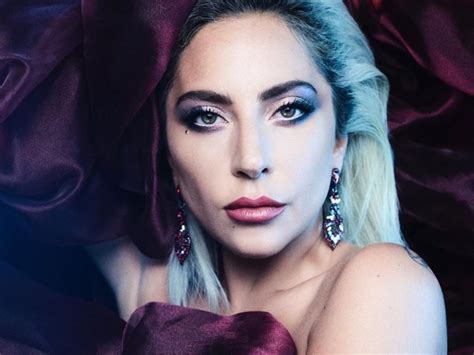 Lady Gaga Strips Down For A Futuristic Photo Art The Frisky