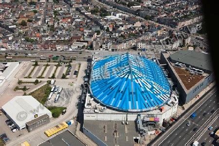 Sportpaleis.nl heeft online het grootste aanbod in sportschoenen, sportkleding en welkom in de online sportwinkel van sportpaleis. Blauwe dak van het Sportpaleis Antwerpen zo goed als klaar ...