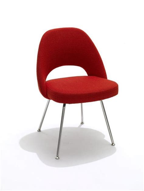 Glider conference chair features a slim yet comfortable profile with added lumbar support, soft leatherette upholstery accented with chrome star base. Saarinen Conference Chair Konferenz Stuhl Lackiert Knoll ...