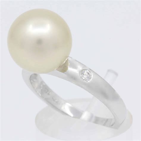 18ct White Gold Golden South Sea Pearl Ring With Accent Diamonds