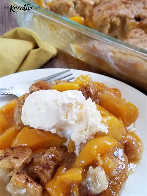 The dough can be either dropped by spoonfuls on top of the fruit, or it can be rolled and cut into biscuits (done here) before. Easy Southern Peach Cobbler Recipe - The Kreative Life