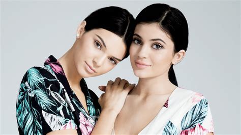 watch sister sister kendall and kylie jenner dish about each others quirky habits glamour