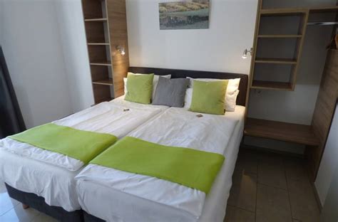 Photos, address, and phone number, opening hours, photos, and user reviews on yandex.maps. Art Inn Dinslaken in Dinslaken bei HotelSpecials.de