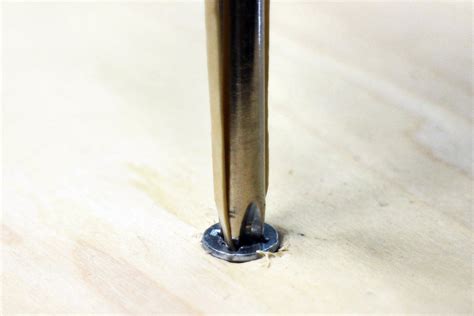5 Ways To Remove A Stripped Screw 7 Steps With Pictures Instructables