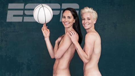 St Lgbtq Couple Featured On Cover Of Espn The Magazine S Body Issue Good Morning America