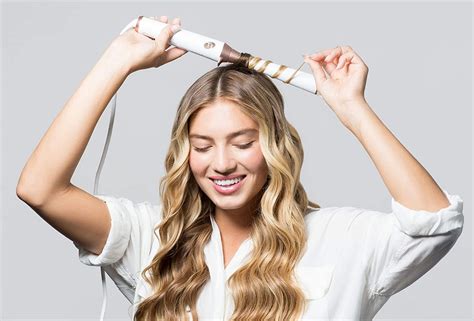 Le Angelique Reverse Tapered Curling Wand For A Unique Curly Look 12