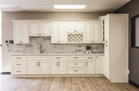 Best Antique White Paint Color For Kitchen Cabinets Wow Blog