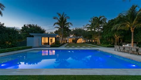 This Renovated Mid Century Modern Home Is One Of The Finest In Miami