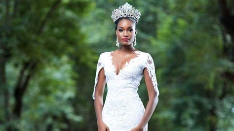 15 stunning photos of davina bennett the miss universe contestant with the glorious afro who s