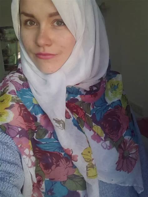 Ifat gazia is from kashmir and recently graduated from the i was new to the city and the only obvious way of identifying that i was muslim was by my hijab. It is compulsory to wear a hijab if you want to come to ...