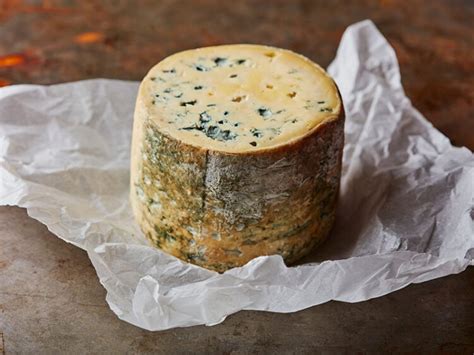How To Distinguish Roquefort Vs Blue Cheese 2023