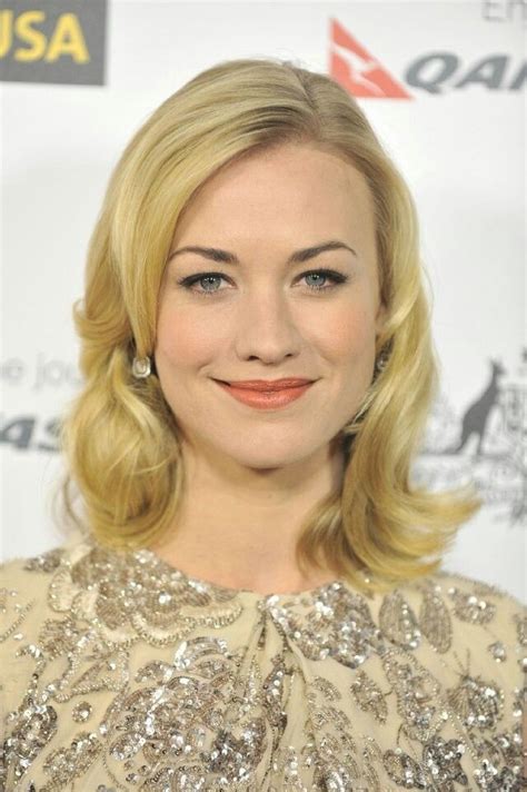 Pin By Mike Elliott On The Many Faces Of Yvonne Strahovski Yvonne