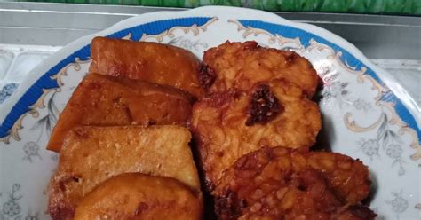 Panaskan minyak goreng secukupnya dalam wajan di atas api sedang. 329 resep tahu bacem tanpa goreng enak dan sederhana ala ...